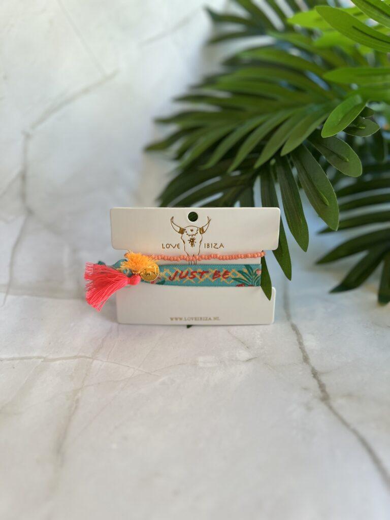 Armband von Love Ibiza mit dem Motto 'Just Be'